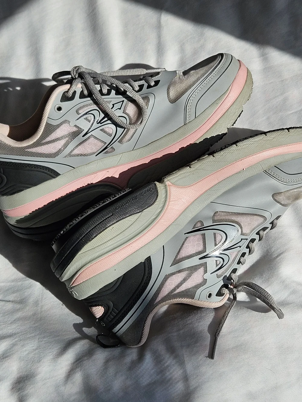 ION Women’s Gray and Pink G/defy Athletic Walking Shoes